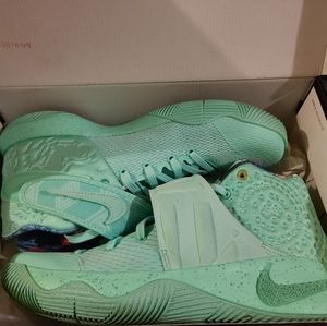 Kyrie Irving 2 what the